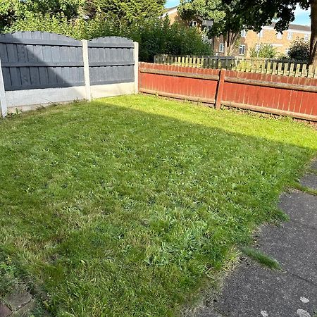 A Charming 3 Bed Home Next To Nec And Birmingham International Airport Marston Green Exterior foto